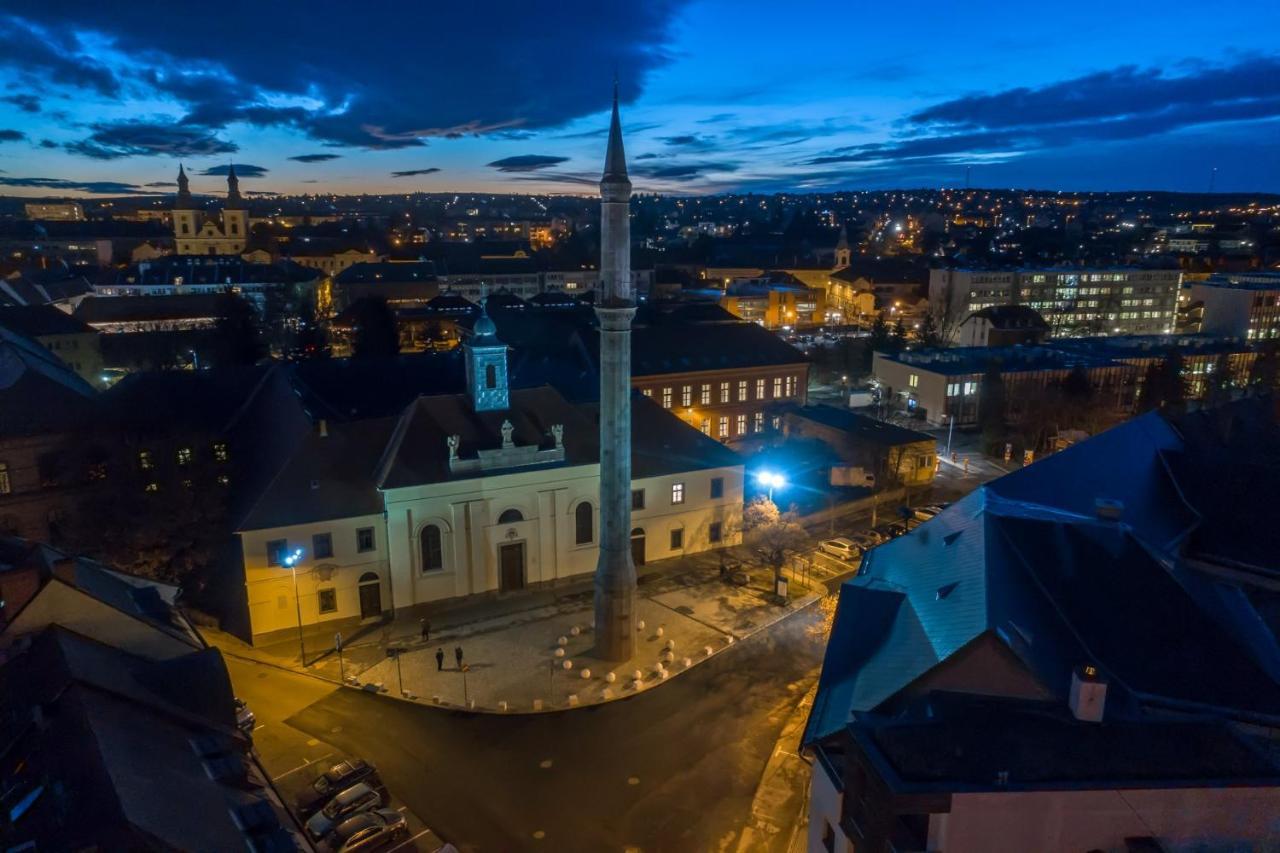 Albina Apartman Eger Exterior foto